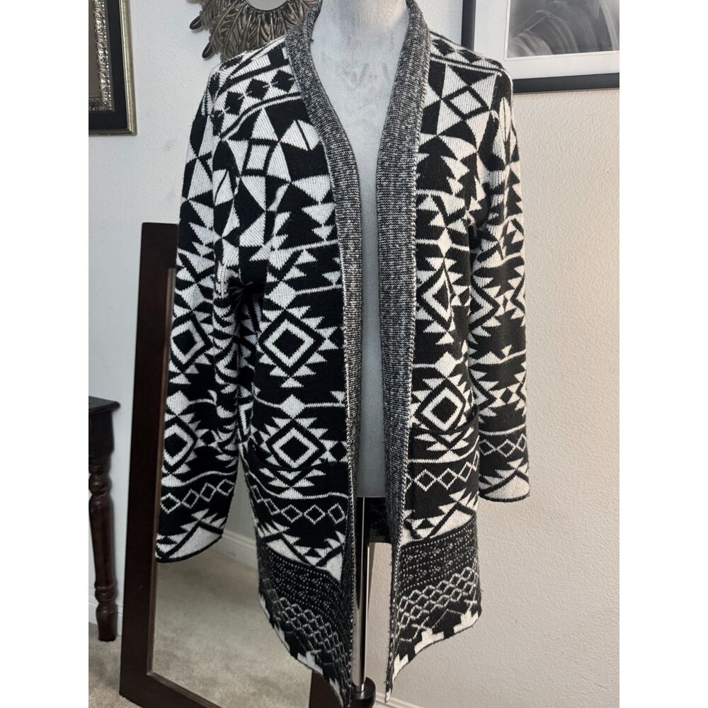 FRYE The Cozy Cardigan L Black Ivory Geometric Southwestern Open Front Sweater - Picture 2 of 10